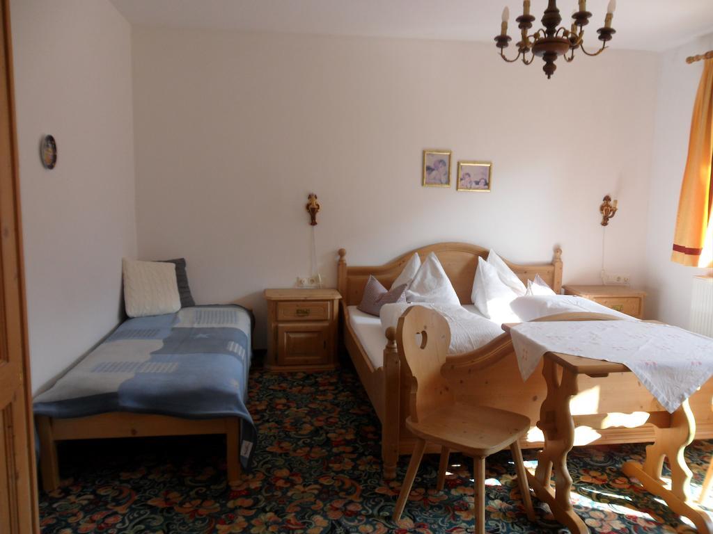 Landhaus Sabine Zellberg Room photo